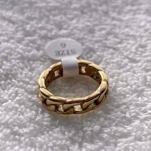 NEW Gold Chain Ring